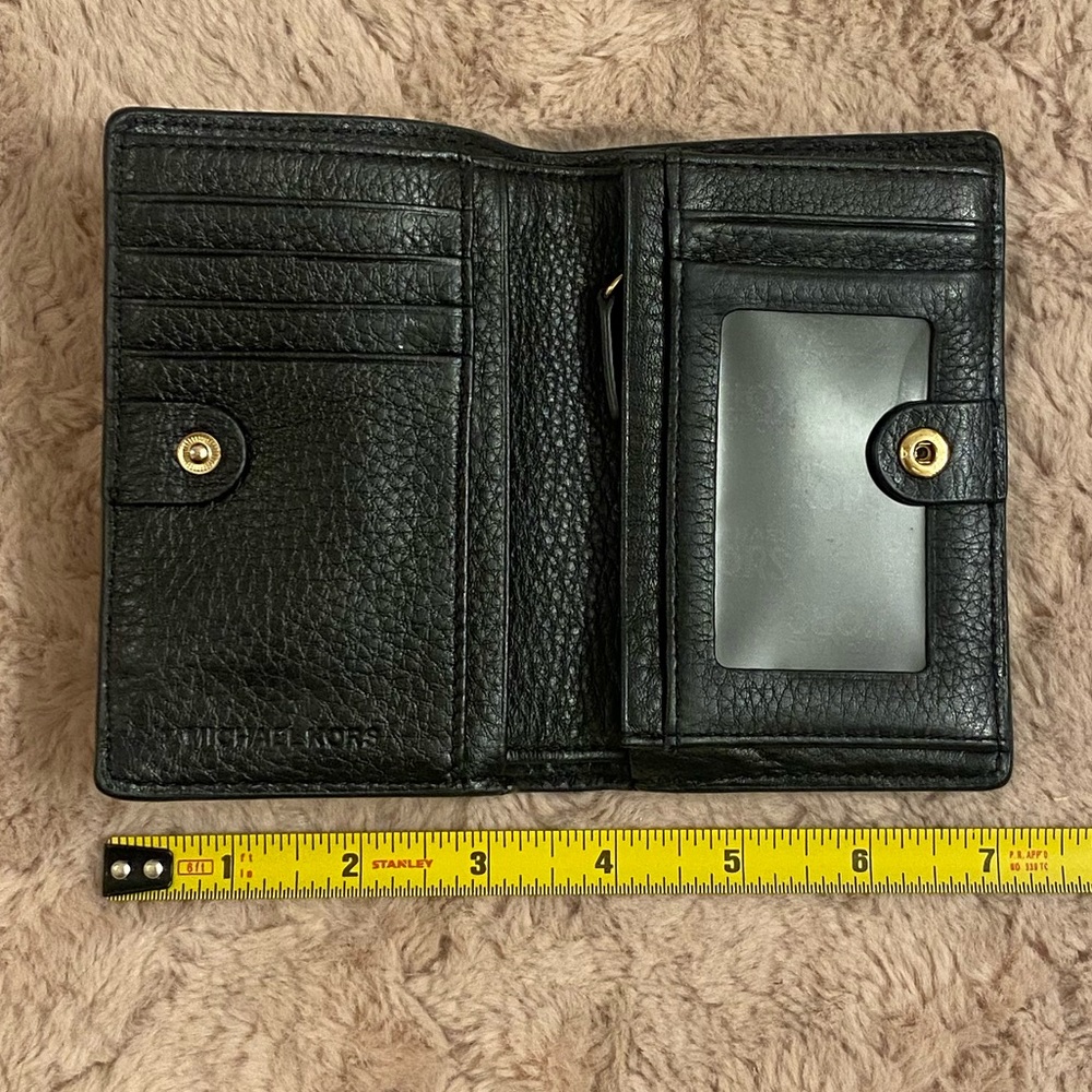 Michael Kors small compact wallet